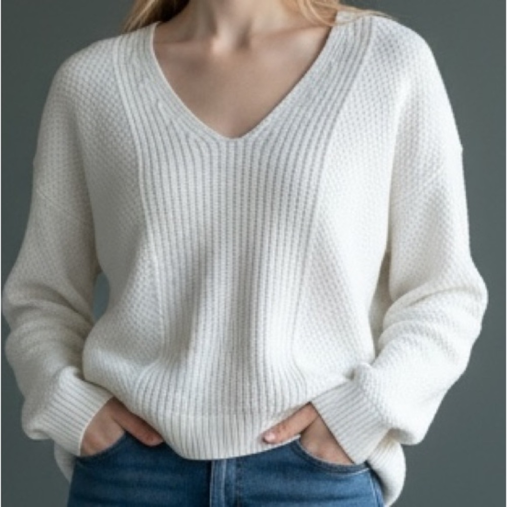 Calvin Klein Jeans Cream V-Neck Knit Sweater